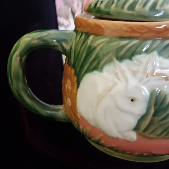 Vintage Teapot - Picture 7 of 12